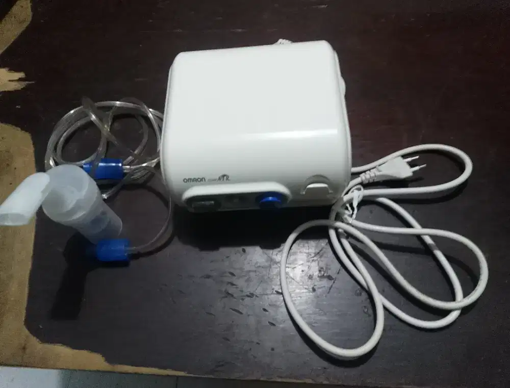 Alat uap nebulizer omron ne-c28