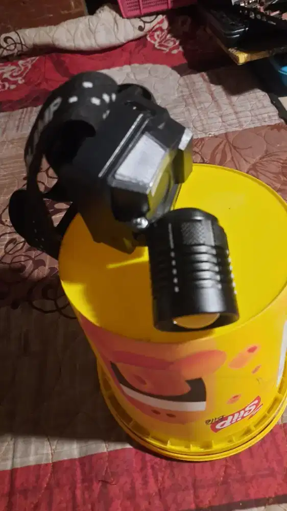 Senter Kepala Zoom T135 Bisa PowerBank Cahaya Kuning+COB+Sensor Wace