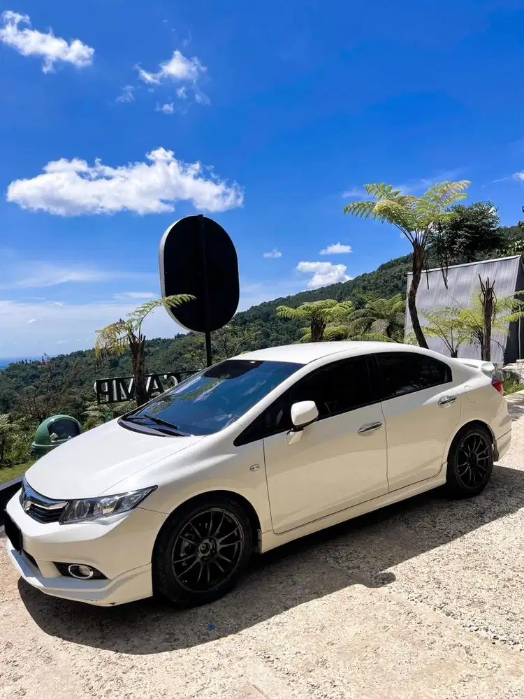 Honda Civic FB 1.8 2012