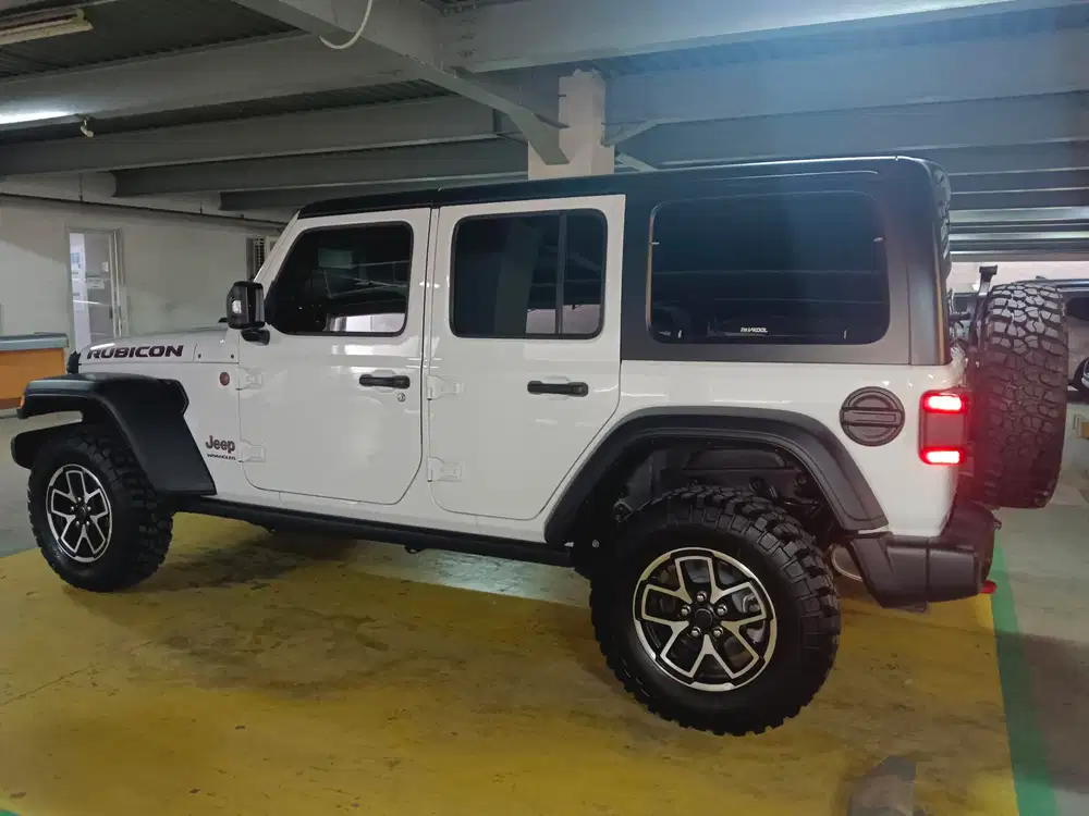 Jeep Wrangler 2022 Bensin