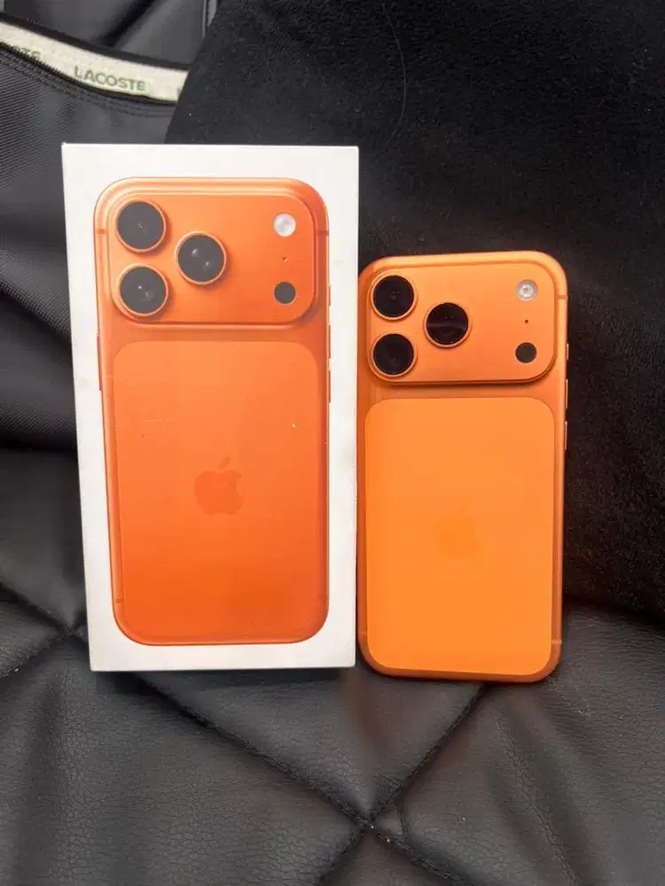 17 Pro 256 iBox Cosmic Like New