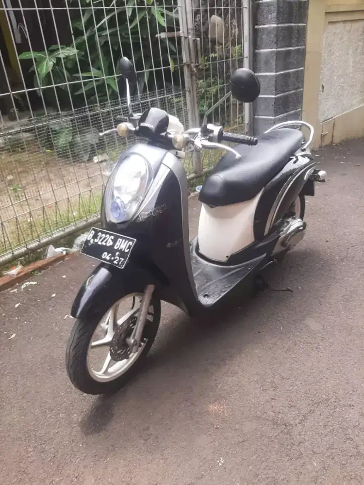 Scoopy karbu 2012 surat lengkap STNK BPKB
