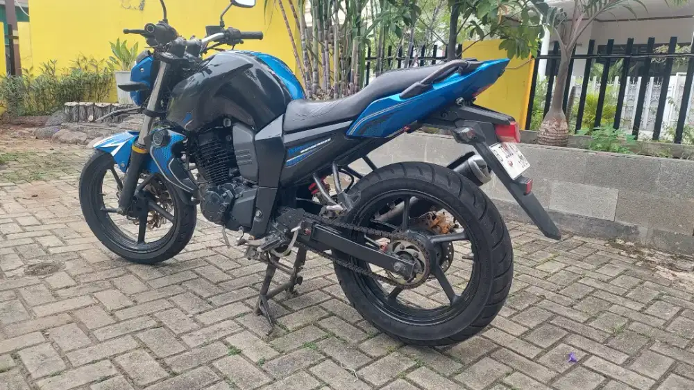 Di jual motor byison 2014