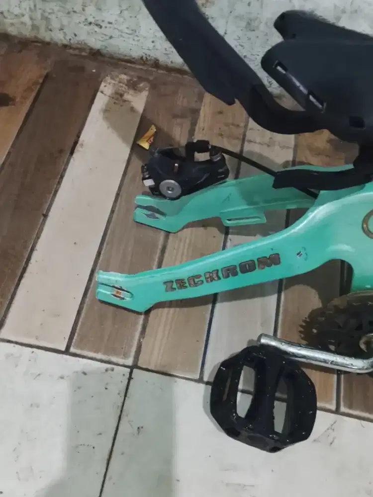 Rangka sepeda ukuran 12