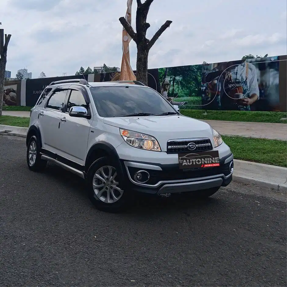 DAIHATSU TERIOS TX ADVENTURE AT (MATIC) 2014
