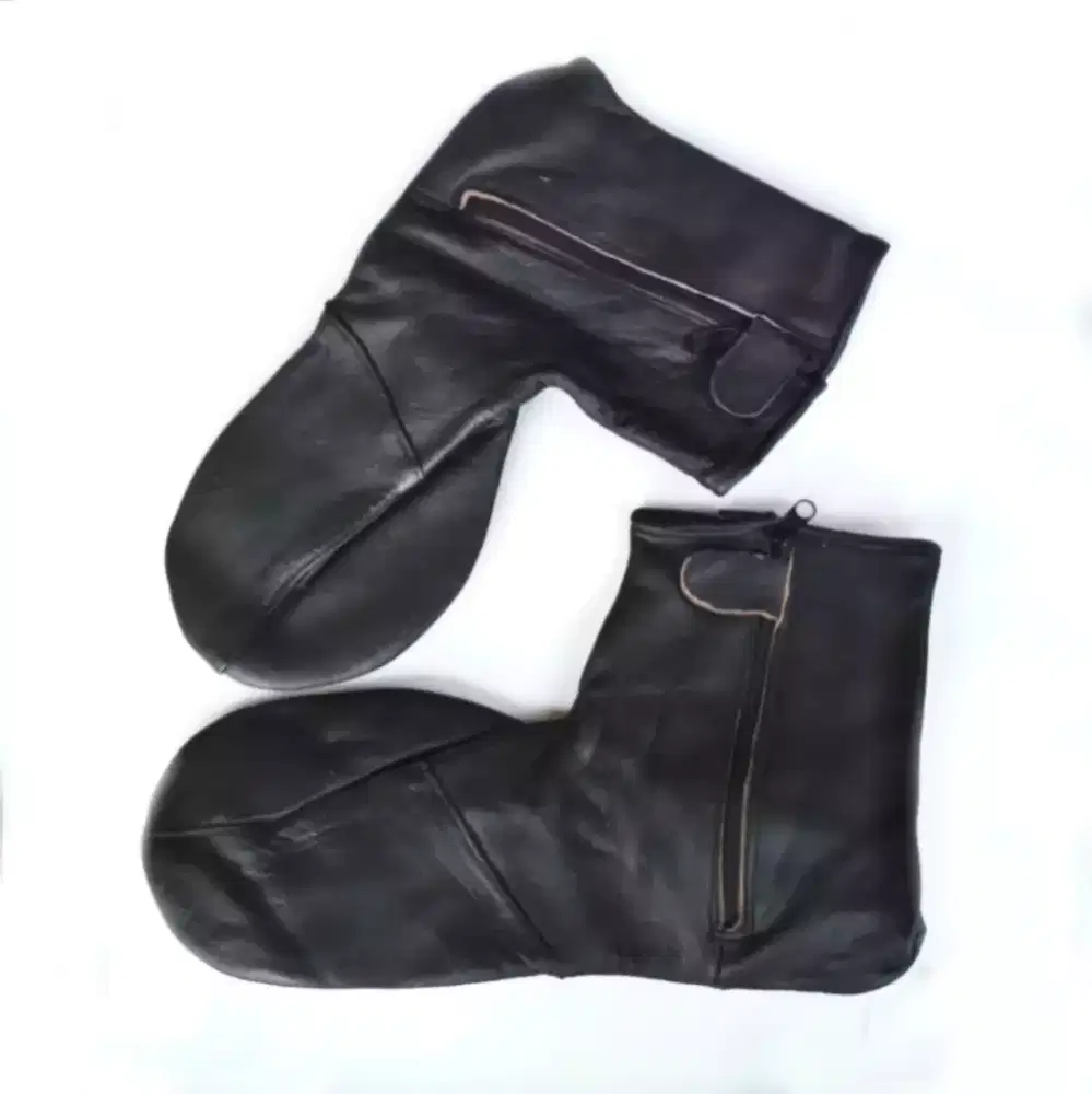 Khuf (Alas kaki kulit / Sarung kaki kulit) Made In Pakistan