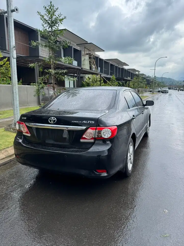 BU Toyota Corolla Altis 2013 Bensin