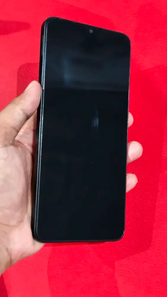 Redmi 13C 6/128 (Lengkap Charger + Casing + Box )