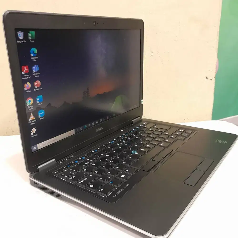 Laptop dell latitude e7440 i5 gen 4 ram 8gb hdd 500gb 14 inch hd murah