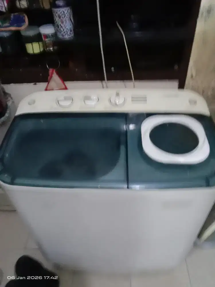 Mesin cuci toshiba 2 tabung