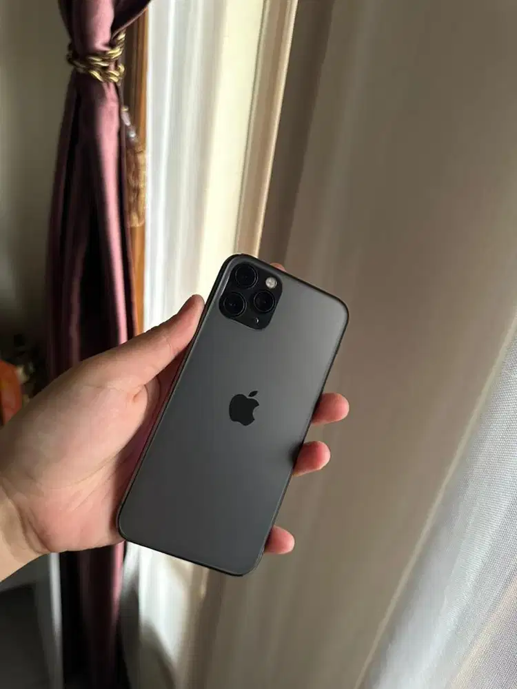 Jual iphone 11 pro 64 gb inter