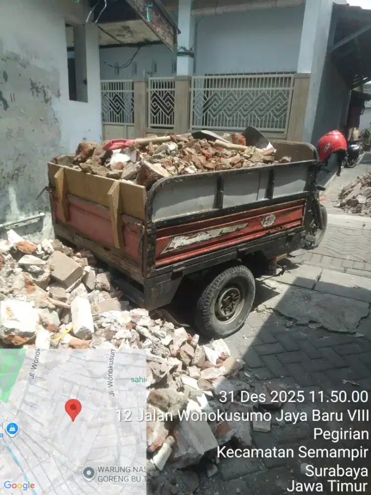 Jasa buang puing atau sampah bangunan