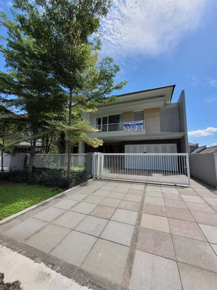 Dijual Rumah Luar Cluster Boulevard Royal Residence Baru Gress