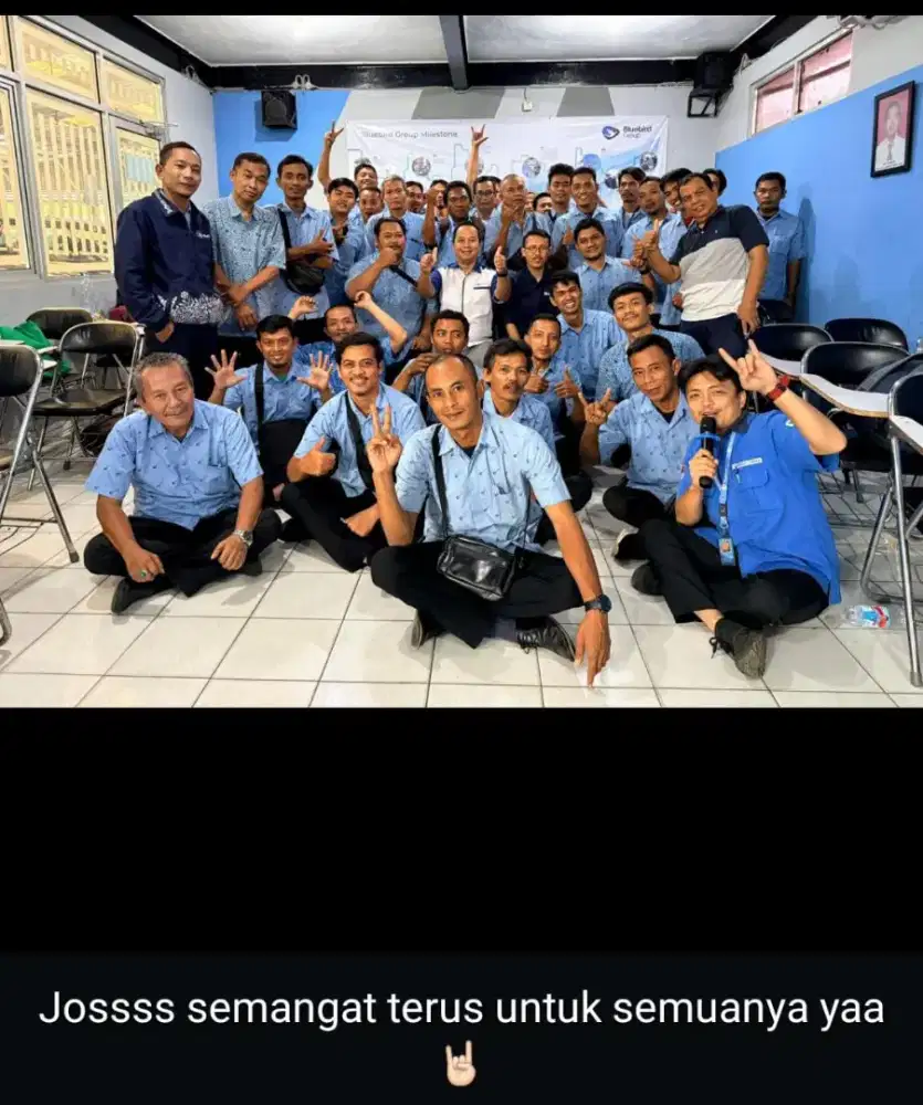 Driver blue bird joglo