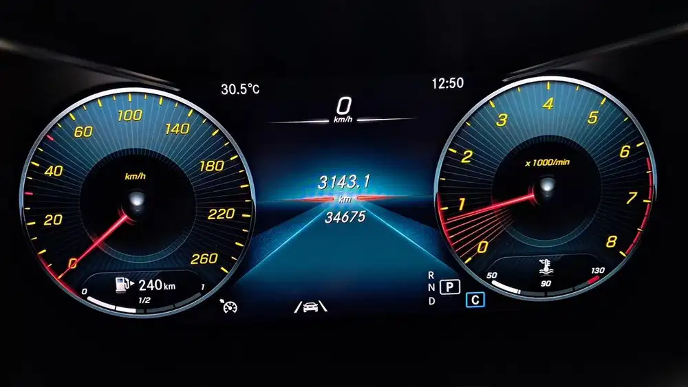 Mercy GLC 200 AMG Line Facelift 2020. KM 34rb (Full Record) Antik!