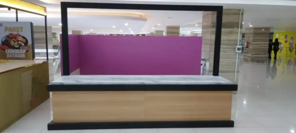 Dijual booth indoor dengan kondisi seperti baru