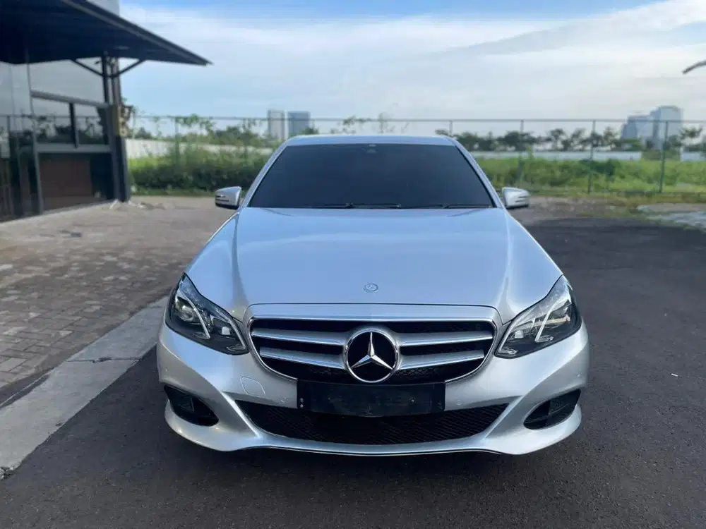 Mercedes Benz E250 2014 W212