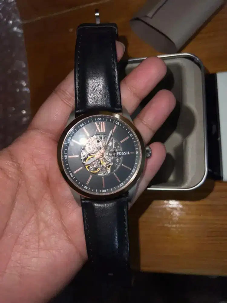 Fossil Authenthic Analog Watch