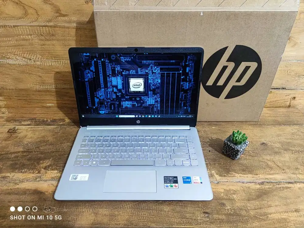 Laptop HP 14S-DQ5000TU i5-1240P RAM 16GB SSD 512GB FHD FULLSET GARANS