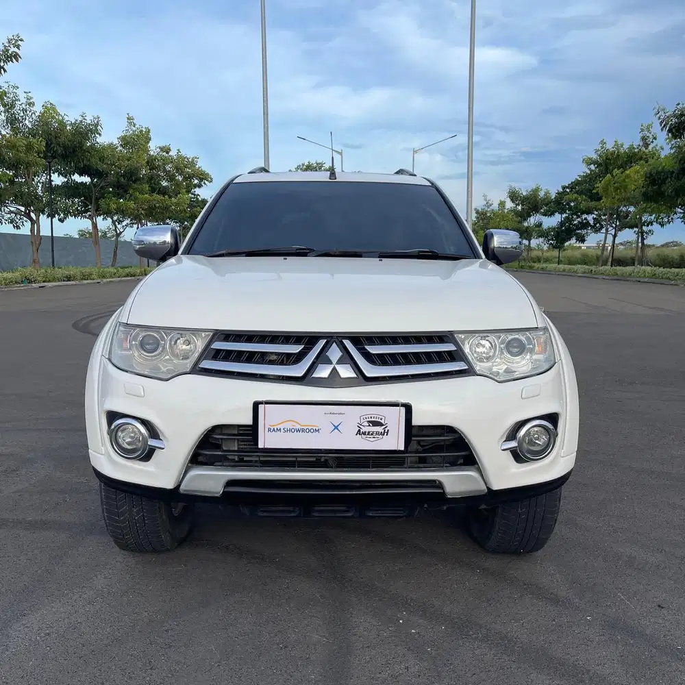 PAJERO DAKKAR L 2.5 2014 MATIC