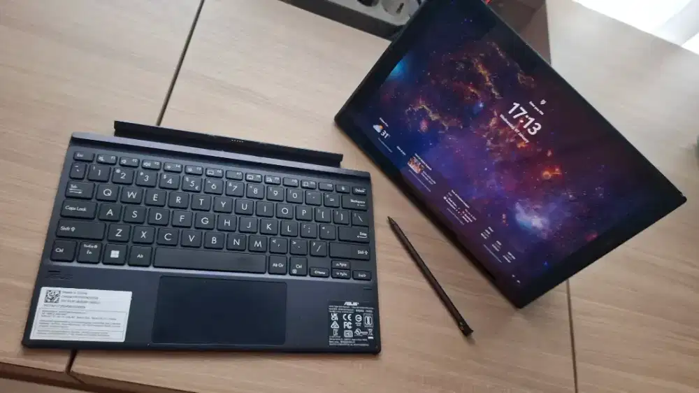 Dijual Asus expertook B3000