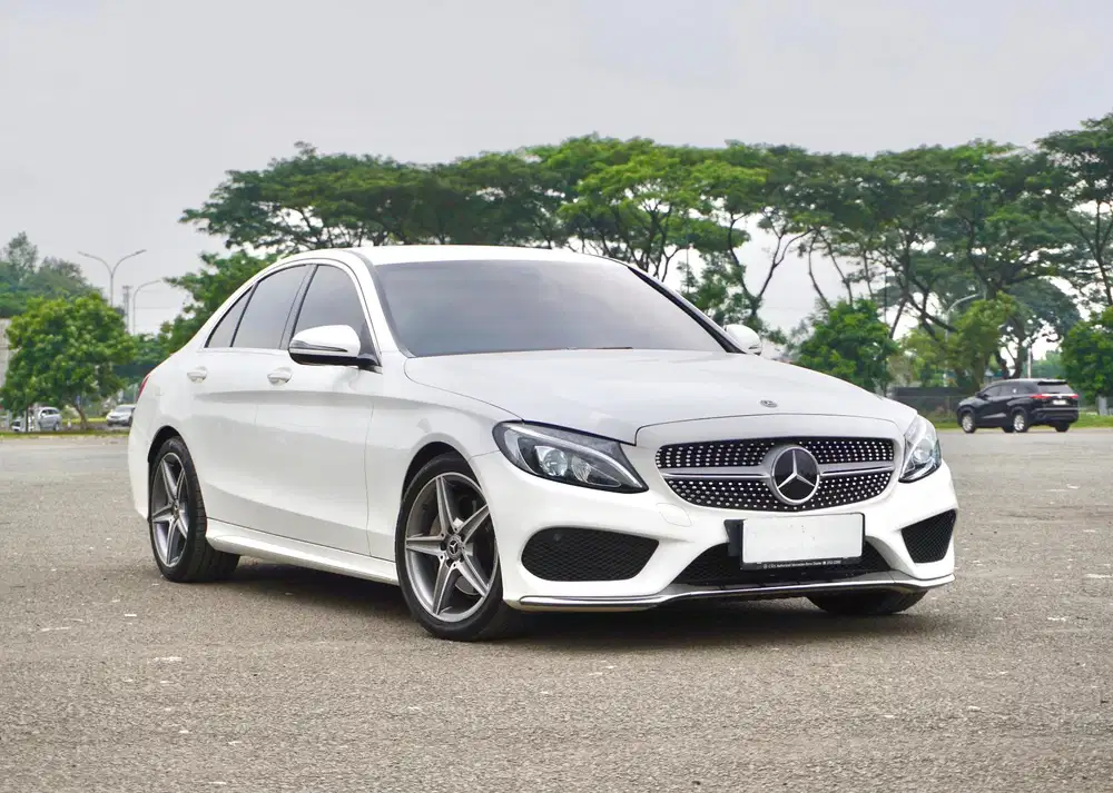 RARE ITEMS! LOW ODO! Mercedes Benz Mercy C200 AMG W205 Avantgarde 2018