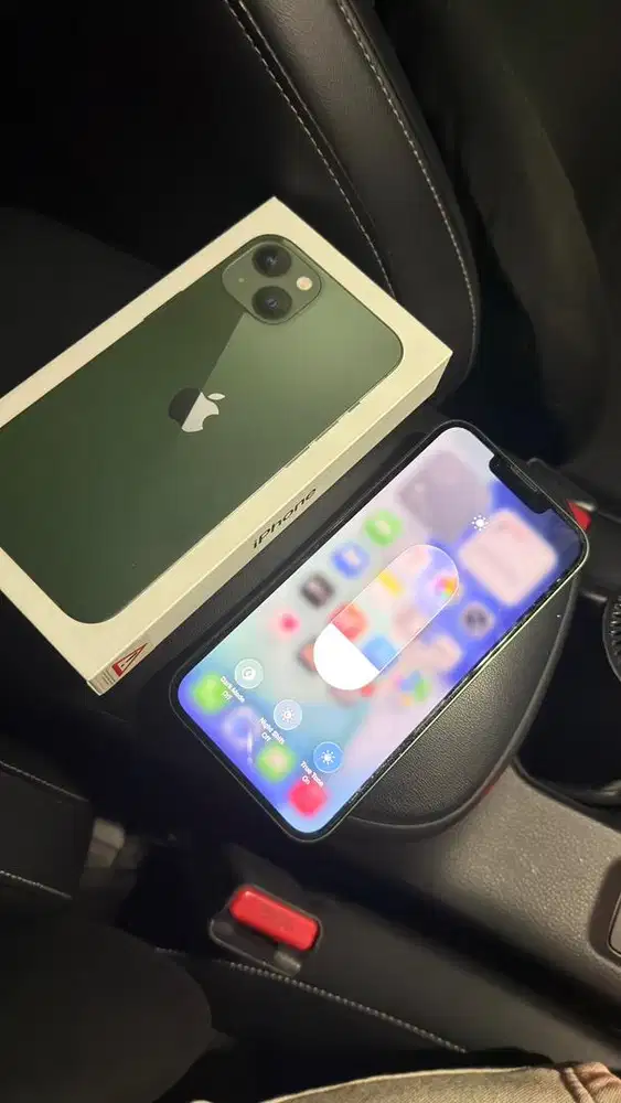 Dijual Iphone 13 Green 128GB Resmi Digimap Mulus Lengkap