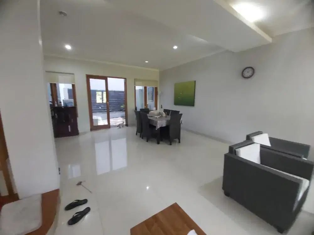 Dijual cepat Vila sejuk nyaman indah di Dago view kota bandung