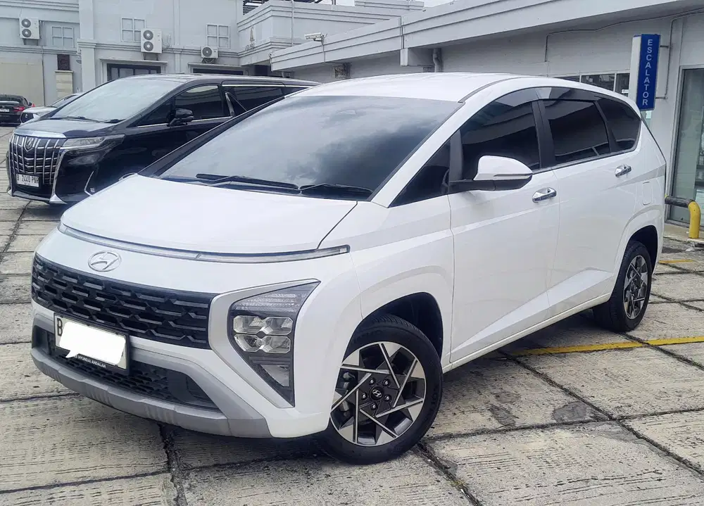 Hyundai Stargazer 1.5 Prime Captainseat AT Nik 2022