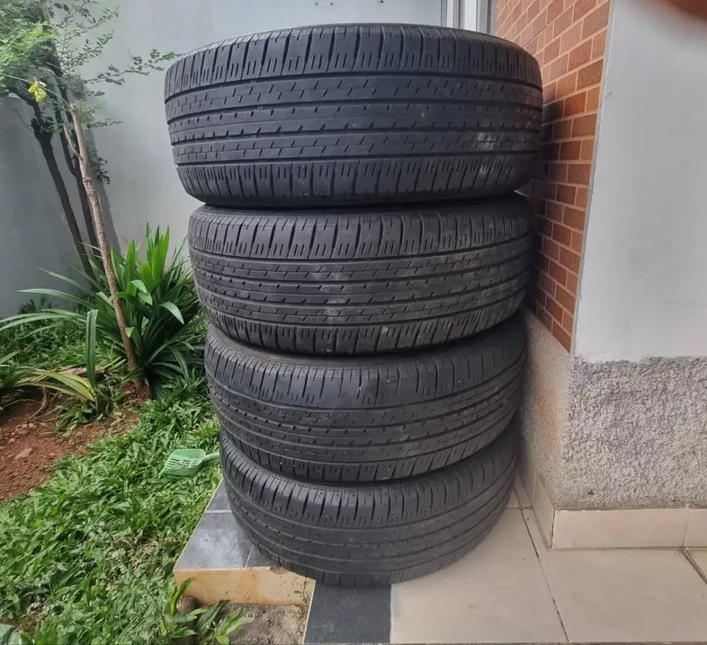 Ban Bridgestone Dueler