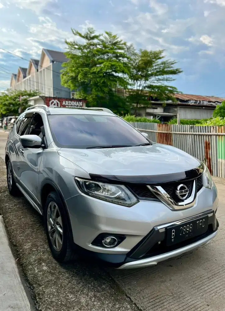 Nissan X-Trail 2015 Bensin