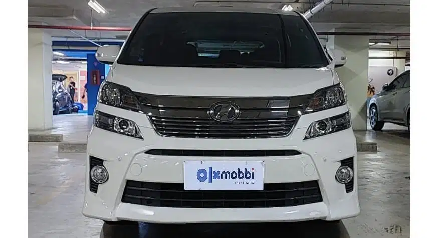 TDP 10JT Toyota Vellfire 2.4 Z Bensin-AT Putih 2012