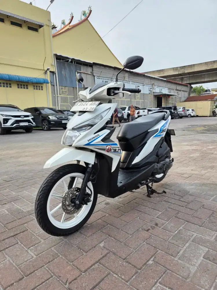 Honda Beat CBS Putih 2018