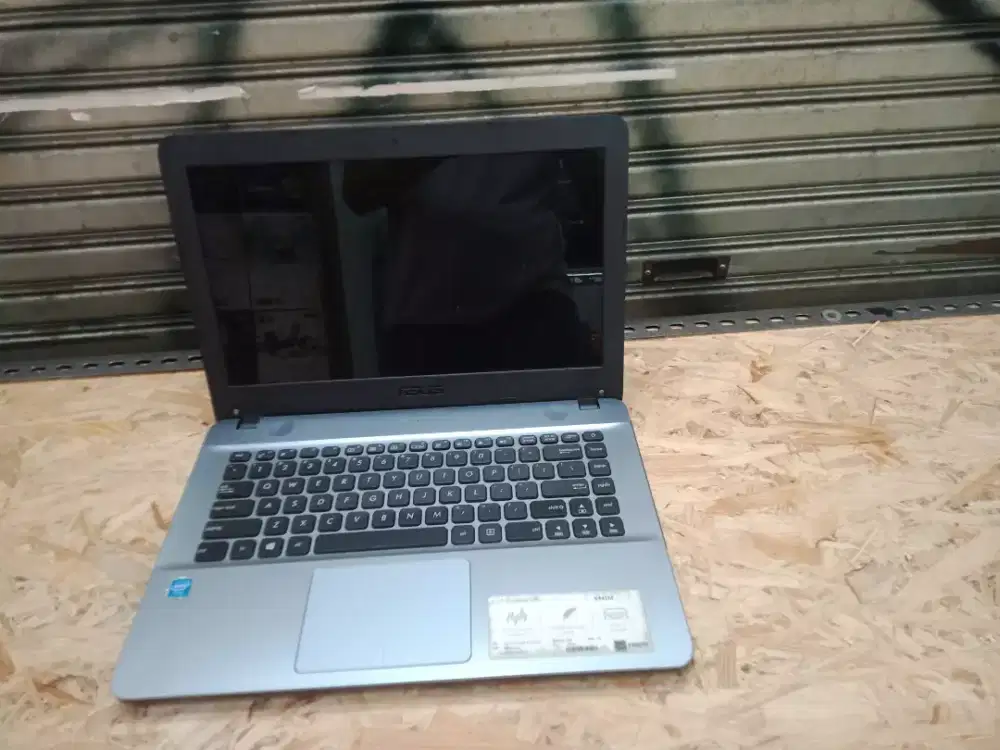 Asus x441ma N4000 RAM 4GB Good Condition
