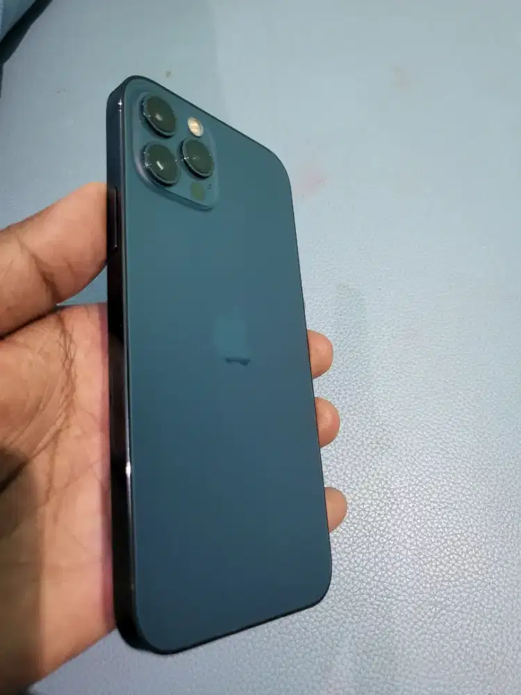 Jual cepat Iphone 12 pro 128Gb fullset