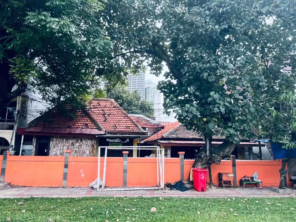 Dijual Rumah utk Usaha kos-kosan