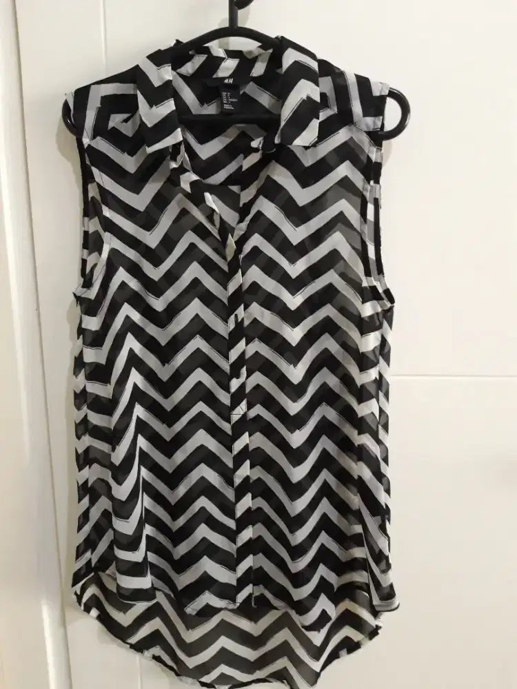 ATASAN  H&M  BAGUS & MURAH.