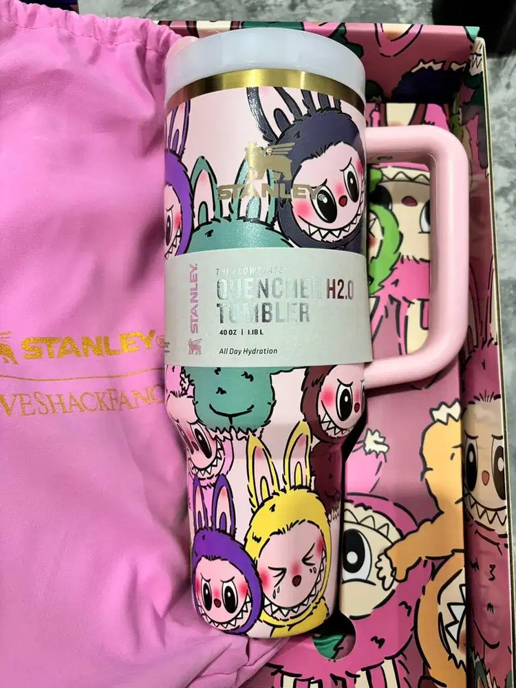 Tumbler Stanley Quencher Original x Labubu Limited Edition Pink