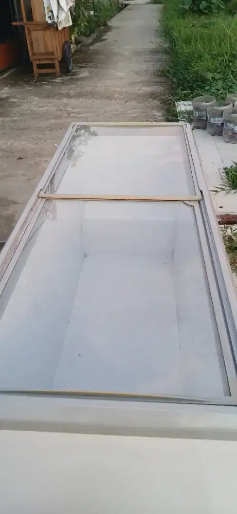 Freezer sliding normal 650 liter