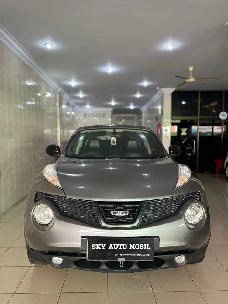 Nissan Juke RX A/T Abu-abu 2012