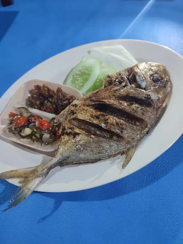 Juru Masak Penyetan Ikan