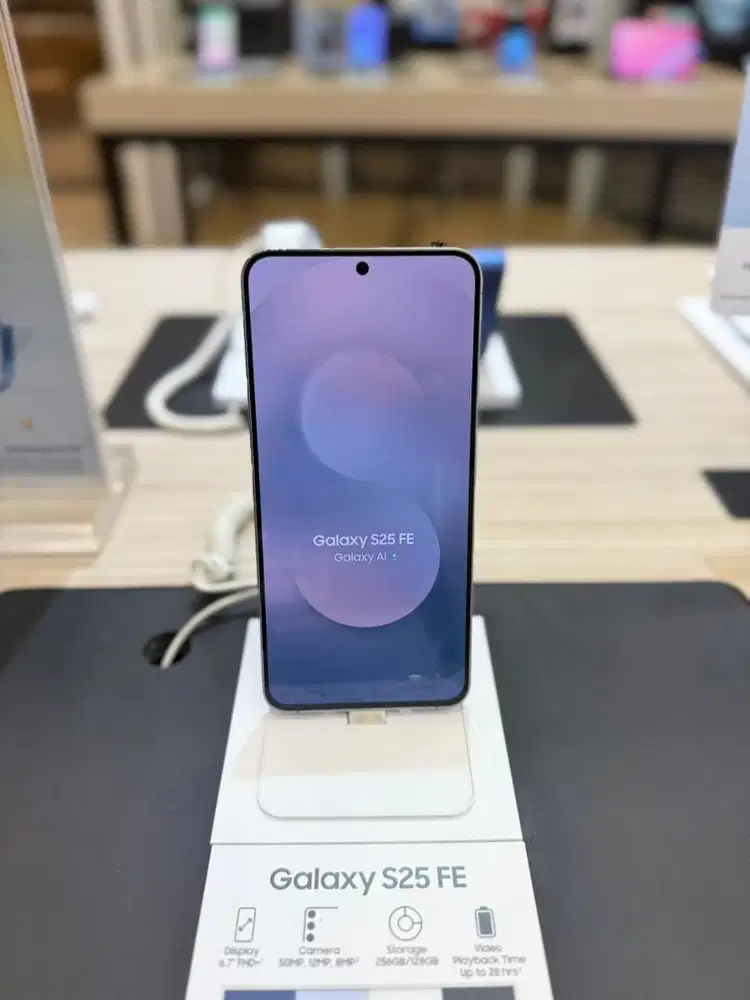 SAMSUNG S25 FE 256 GB