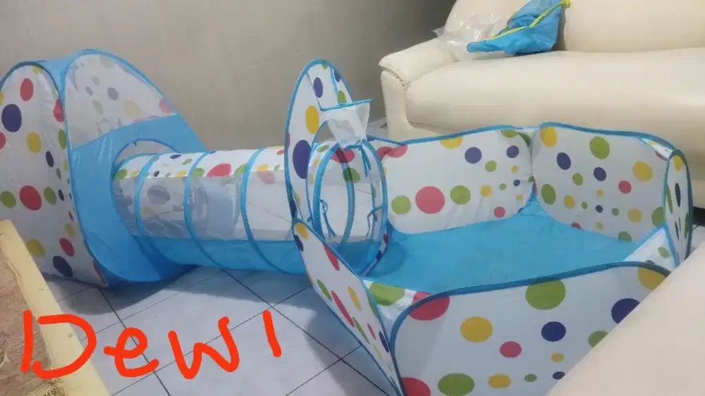 Terowongan Tenda Anak