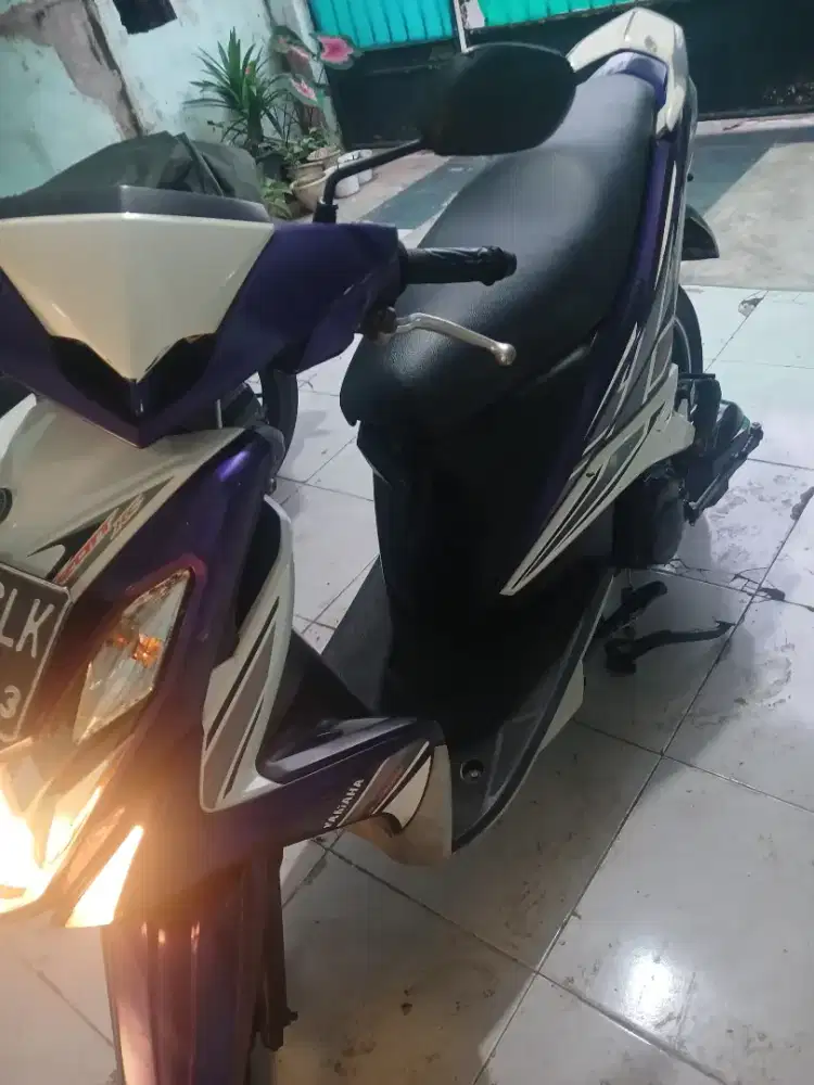 Yamaha Xeon RC 2013 Ungu