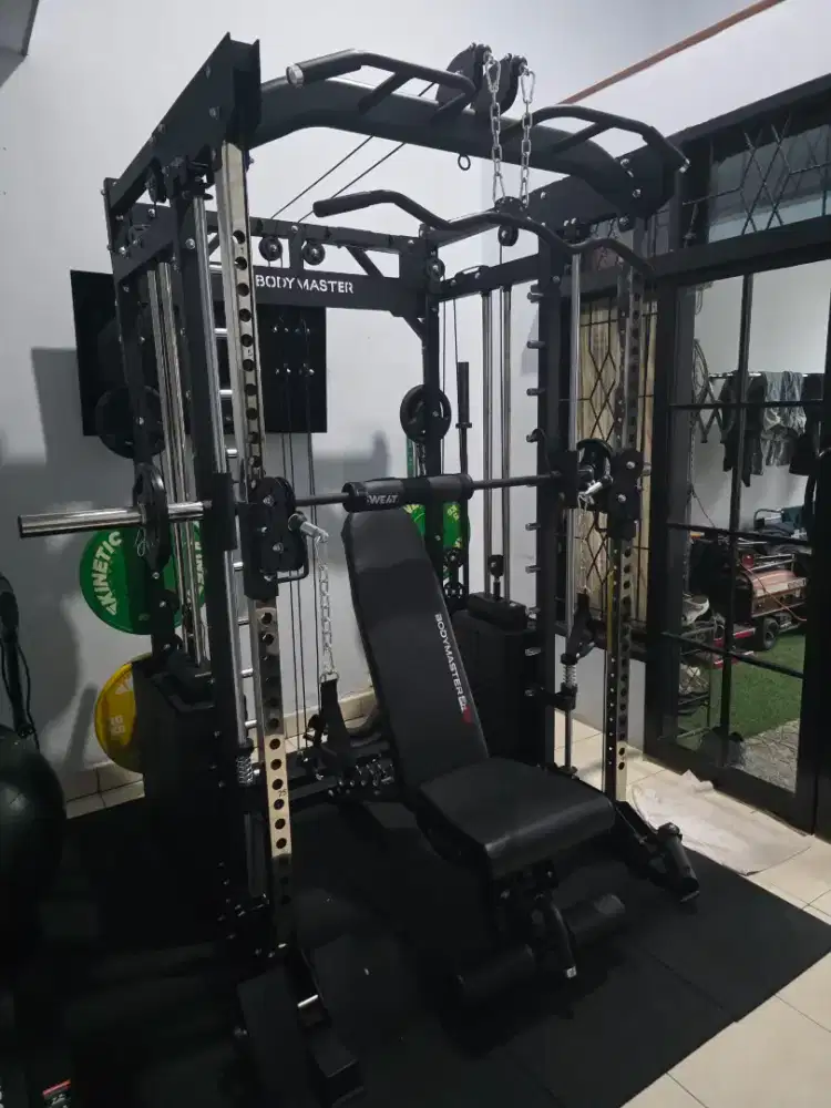 Smith Machine dan Bench Bodymaster