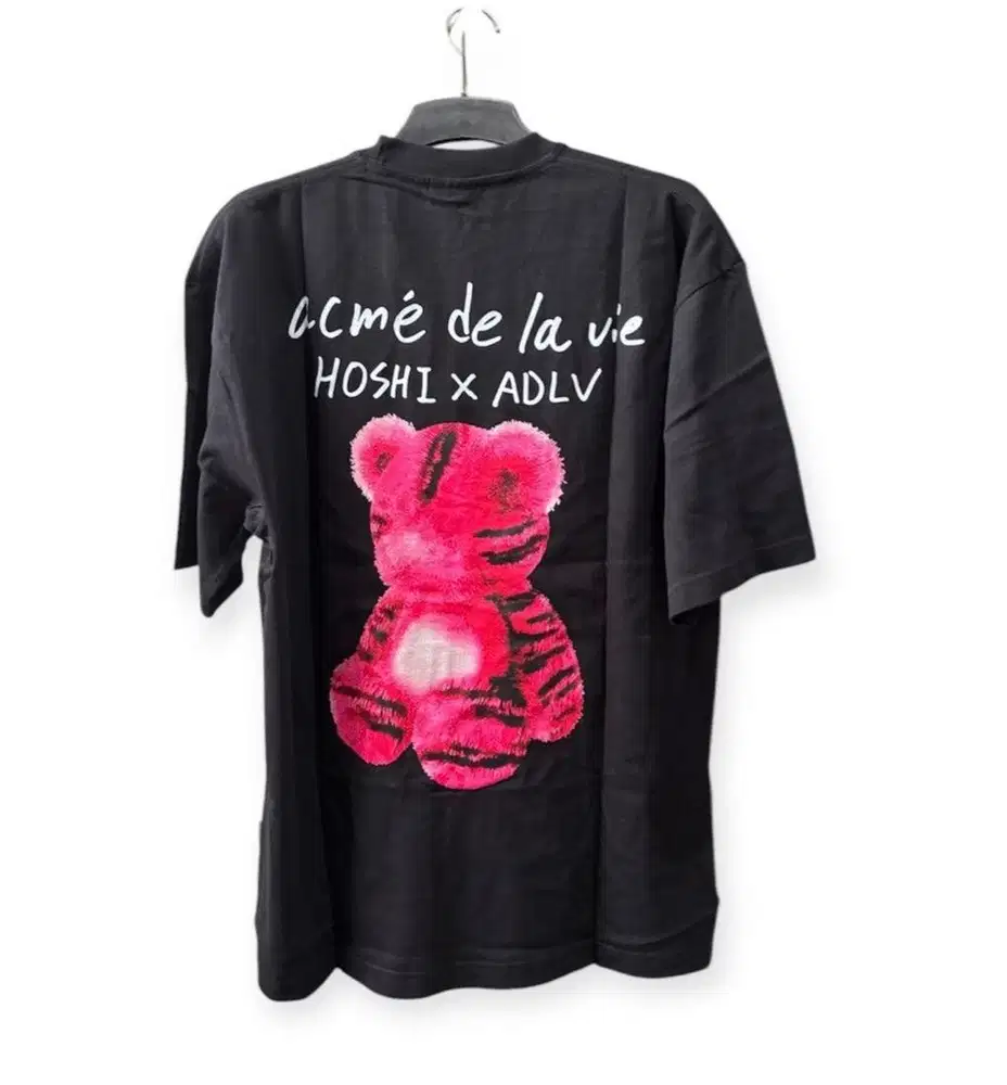 Kaos tshirt preloved bal 74x58 boneka pink ADLV