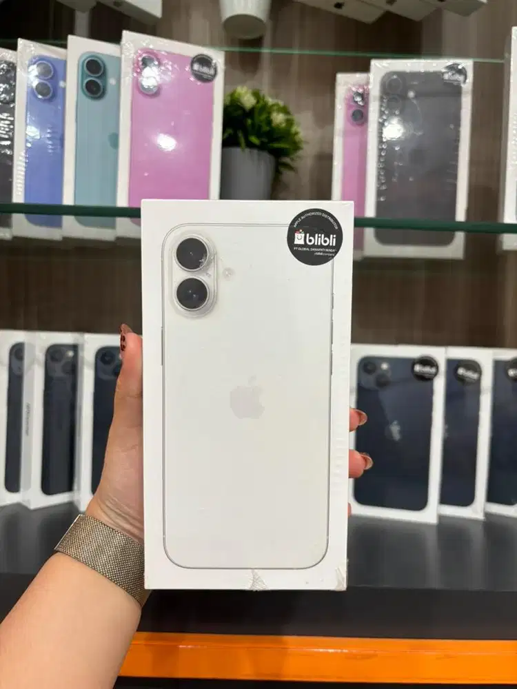 16plus 128 white new