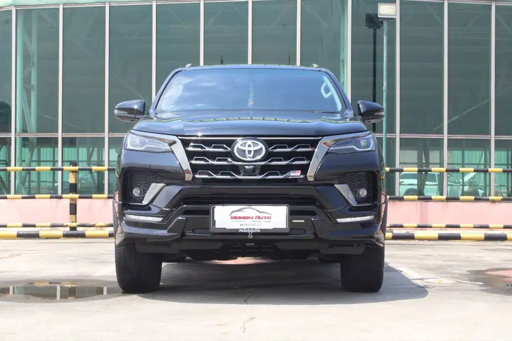 [TDP 17JT] Toyota Fortuner 2.8 GR VRZ 2022 Facelift AT Matic