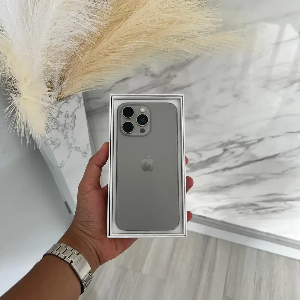 Iphone 15 promax 256gb natural titanium