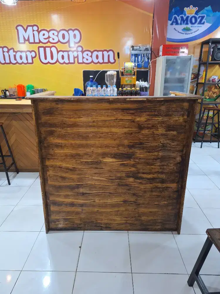 Meja kasir lengkap lemari dan laci ( 120cm x 120 cm x 60 cm)